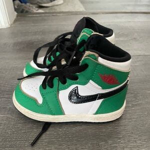 Toddler Nikes- Jordan 1 Retro High
